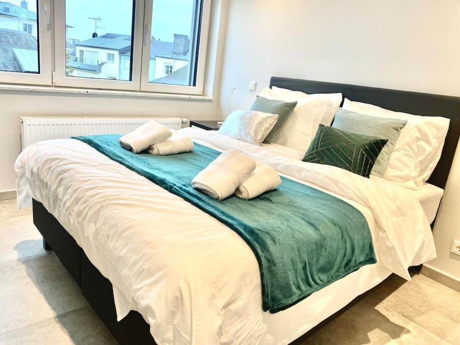 Large 2 Bedrooms In The Heart Of Limpertsberg - Limp3 *